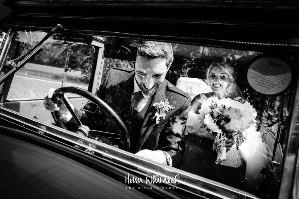 Documentary wedding photographer Springkell Scotland