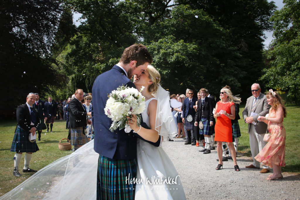 Documentary wedding photographer Springkell Scotland the speeches